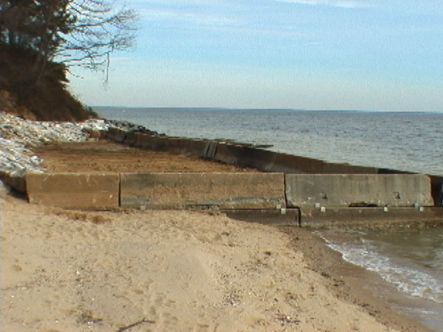 37Seawall overview from Chets